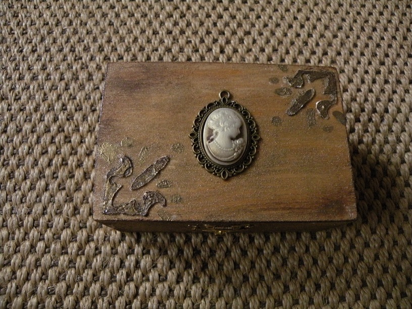 Krabička mini s kameji