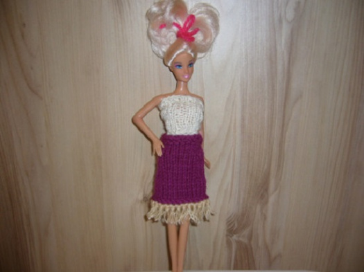Barbie - vínová sukýnka (20_31)