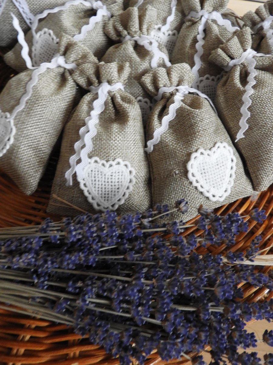 Levandulový pytlík malý jutový se srdíčkem