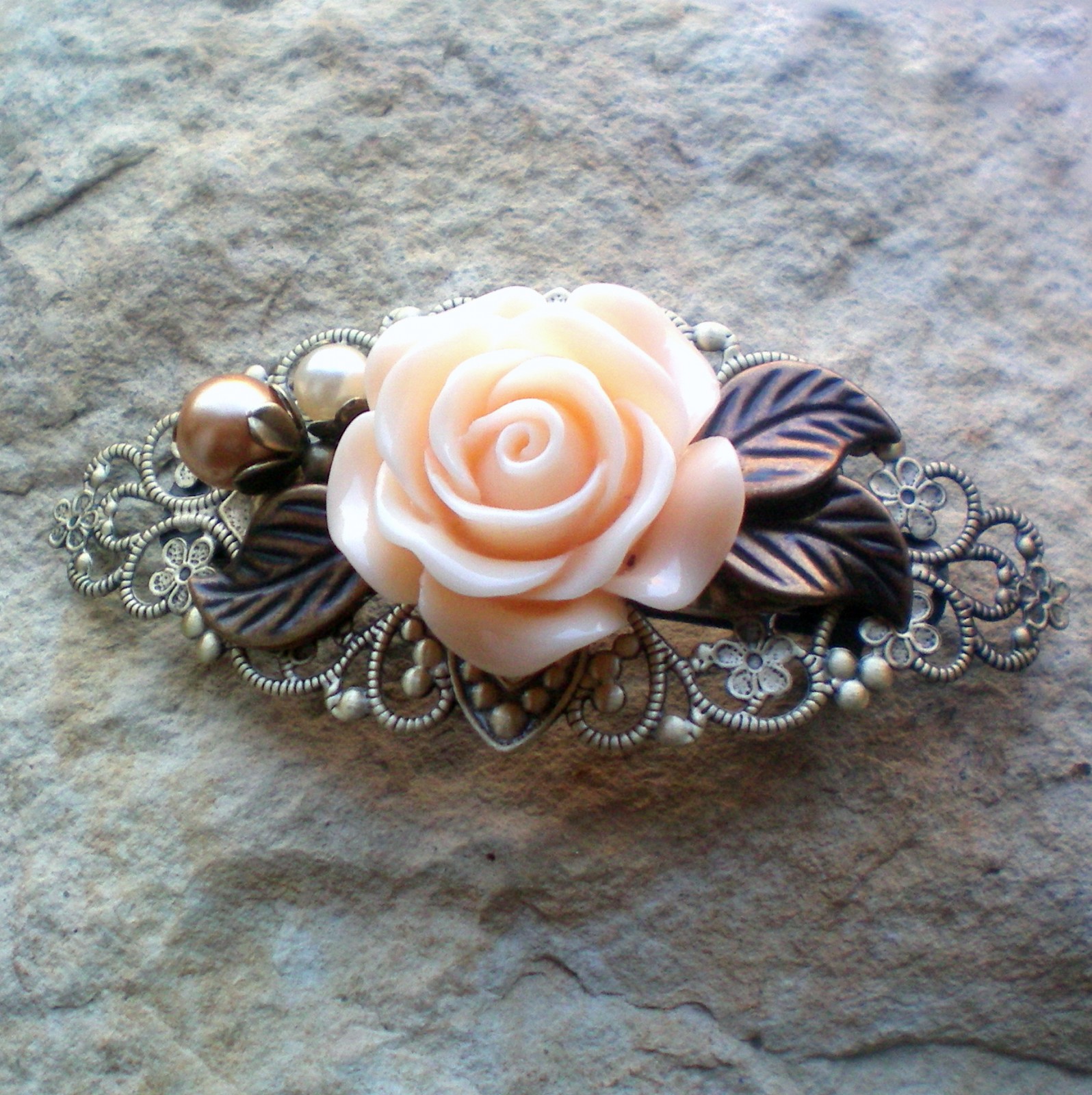 Královna květin - spona do vlasů