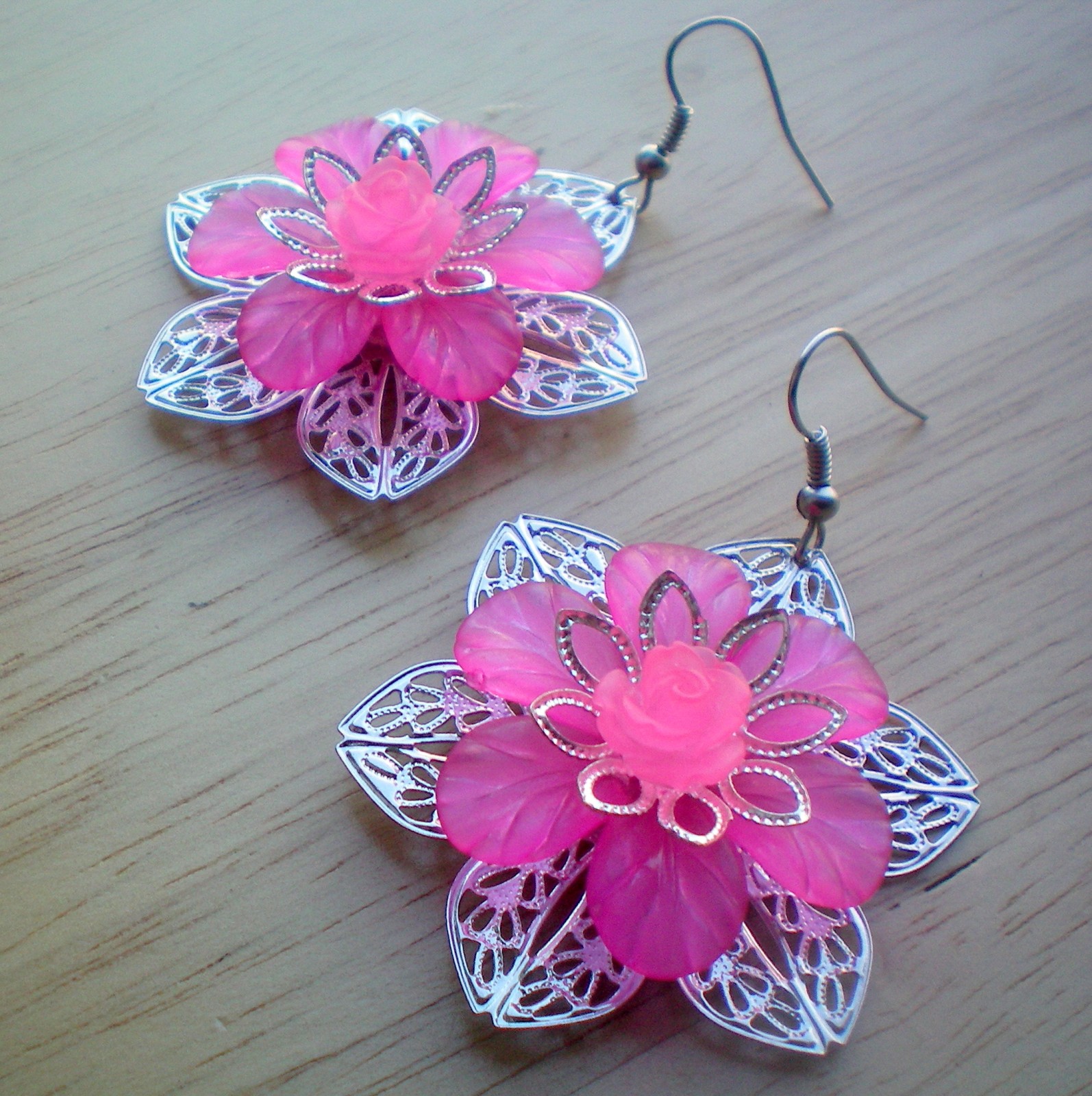 Kvetoucí filigrán - romantické náušnice