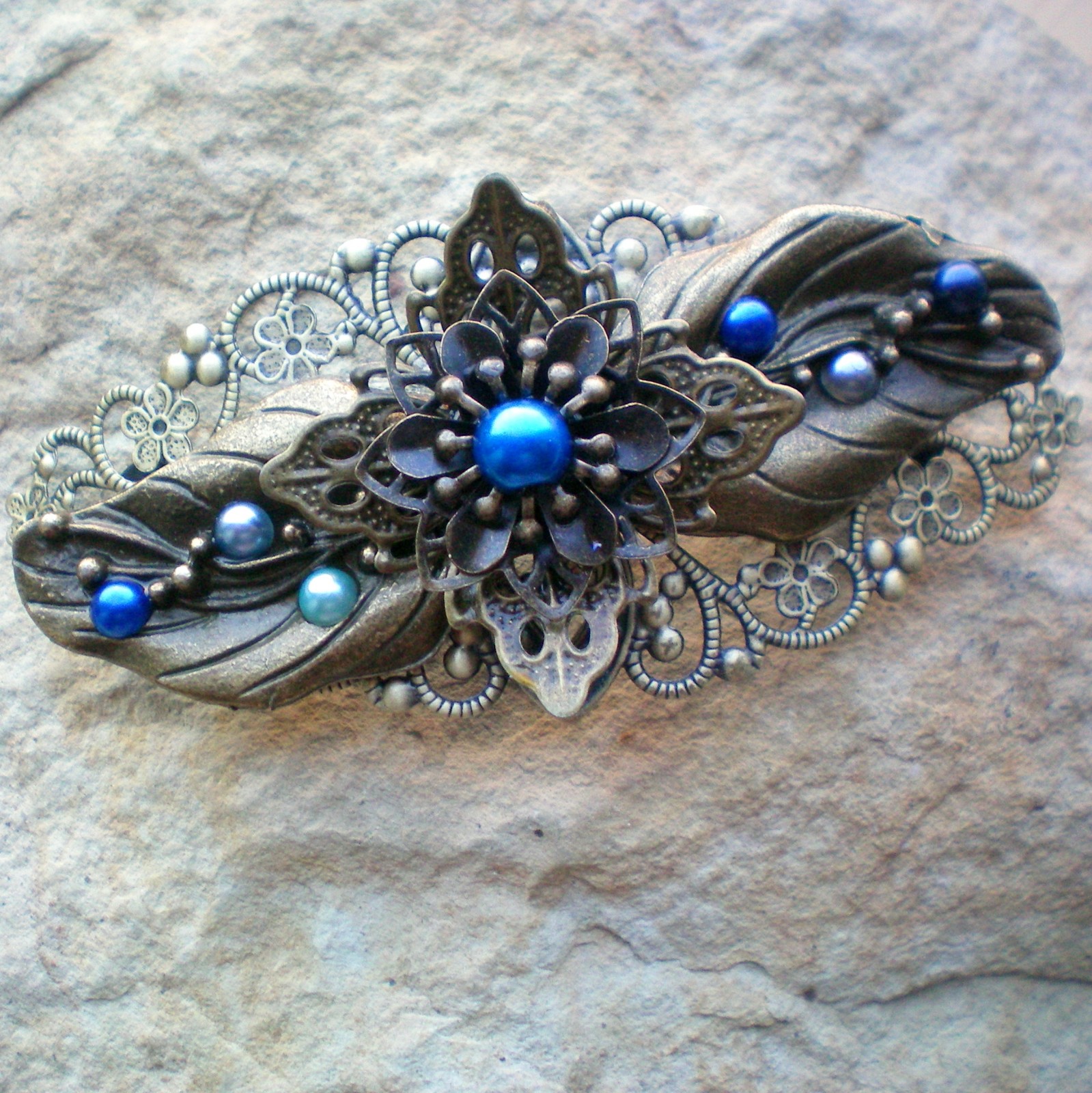 Luxusní francouzská sponka