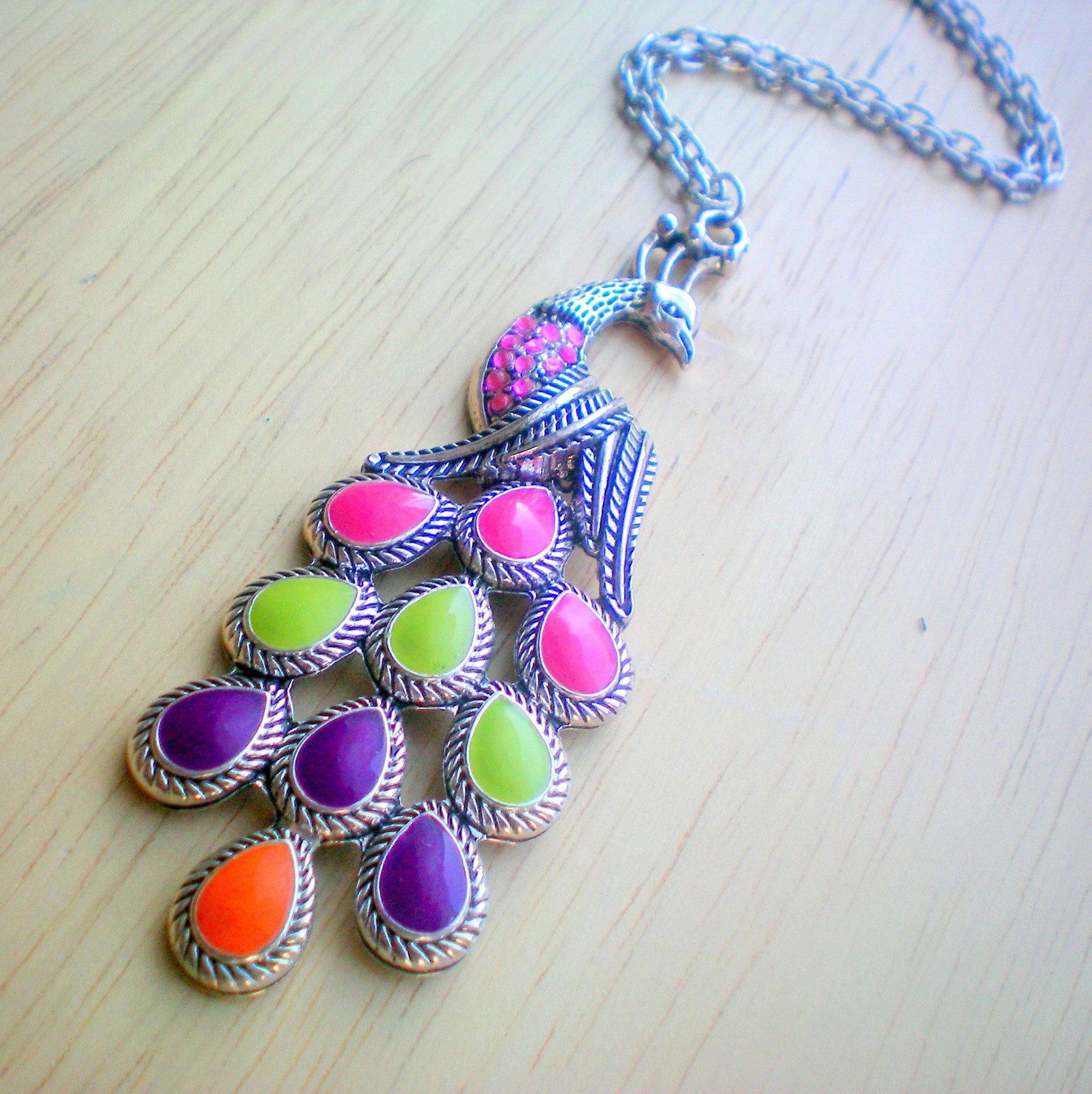 Pyšný jako páv  - náhrdelník