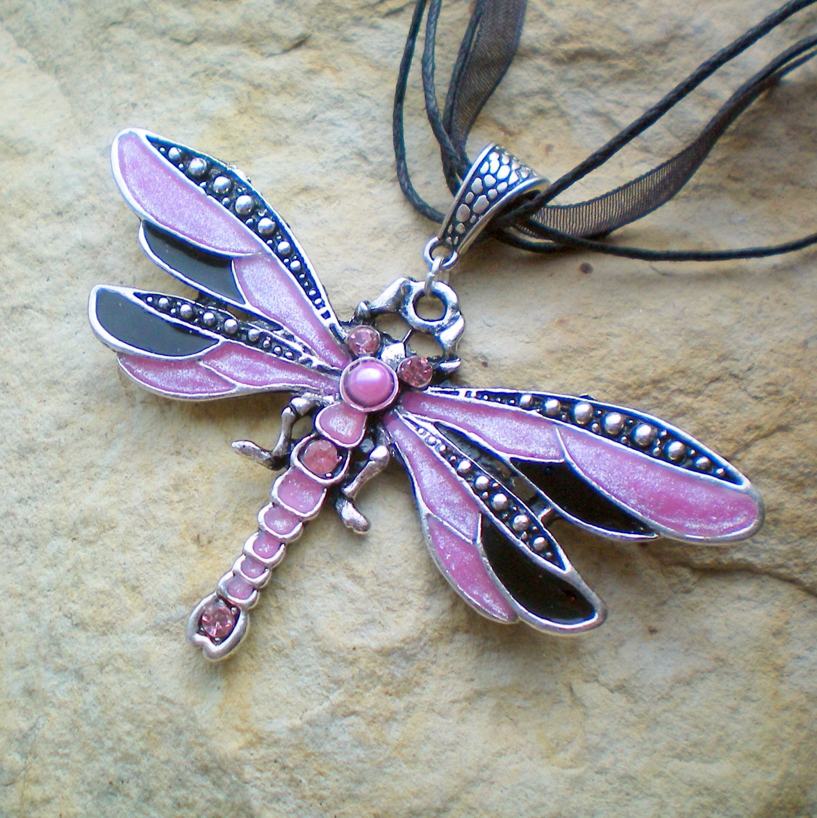 Luxusní vážka - náhrdelník