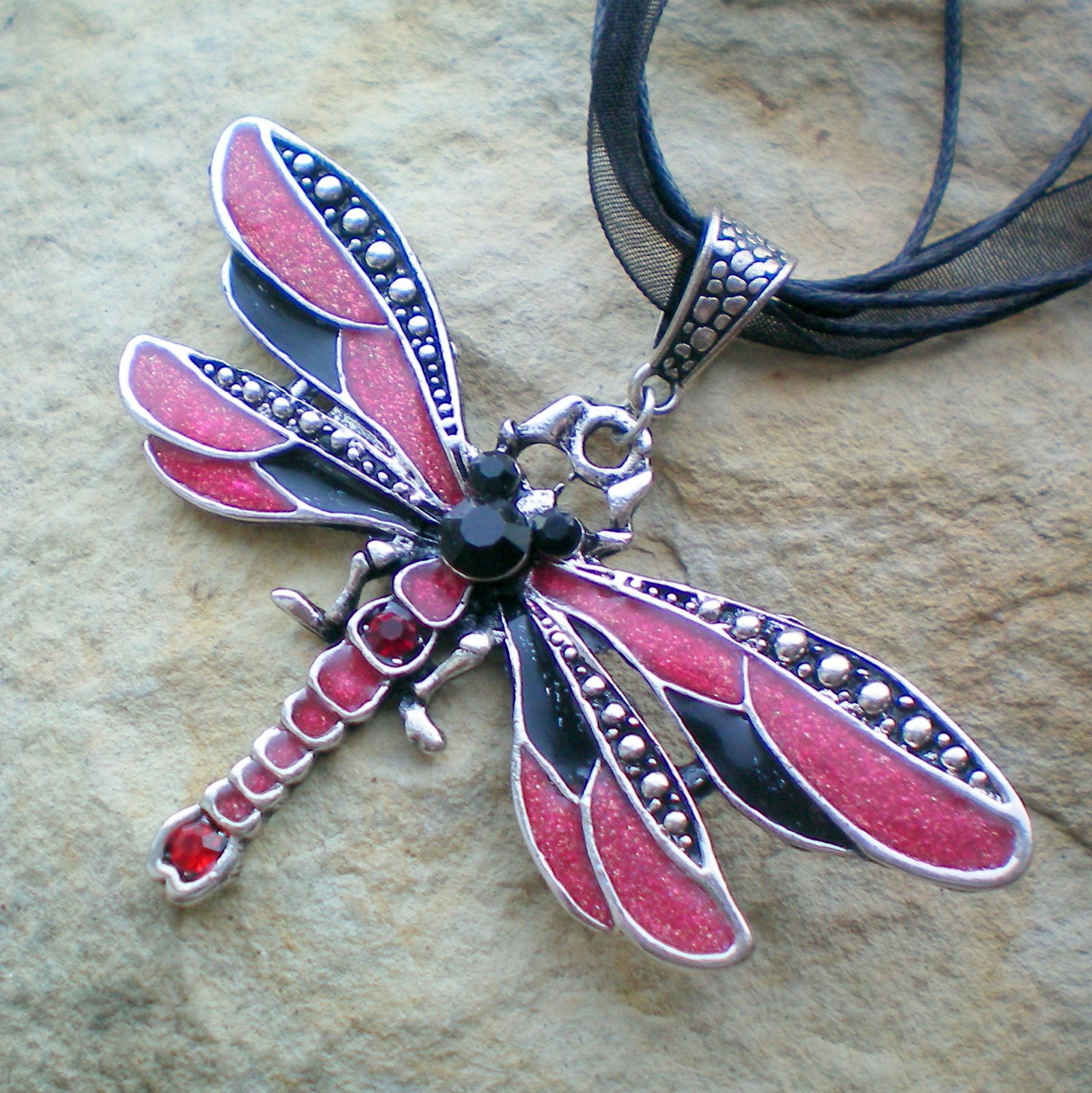 Luxusní vážka - náhrdelník