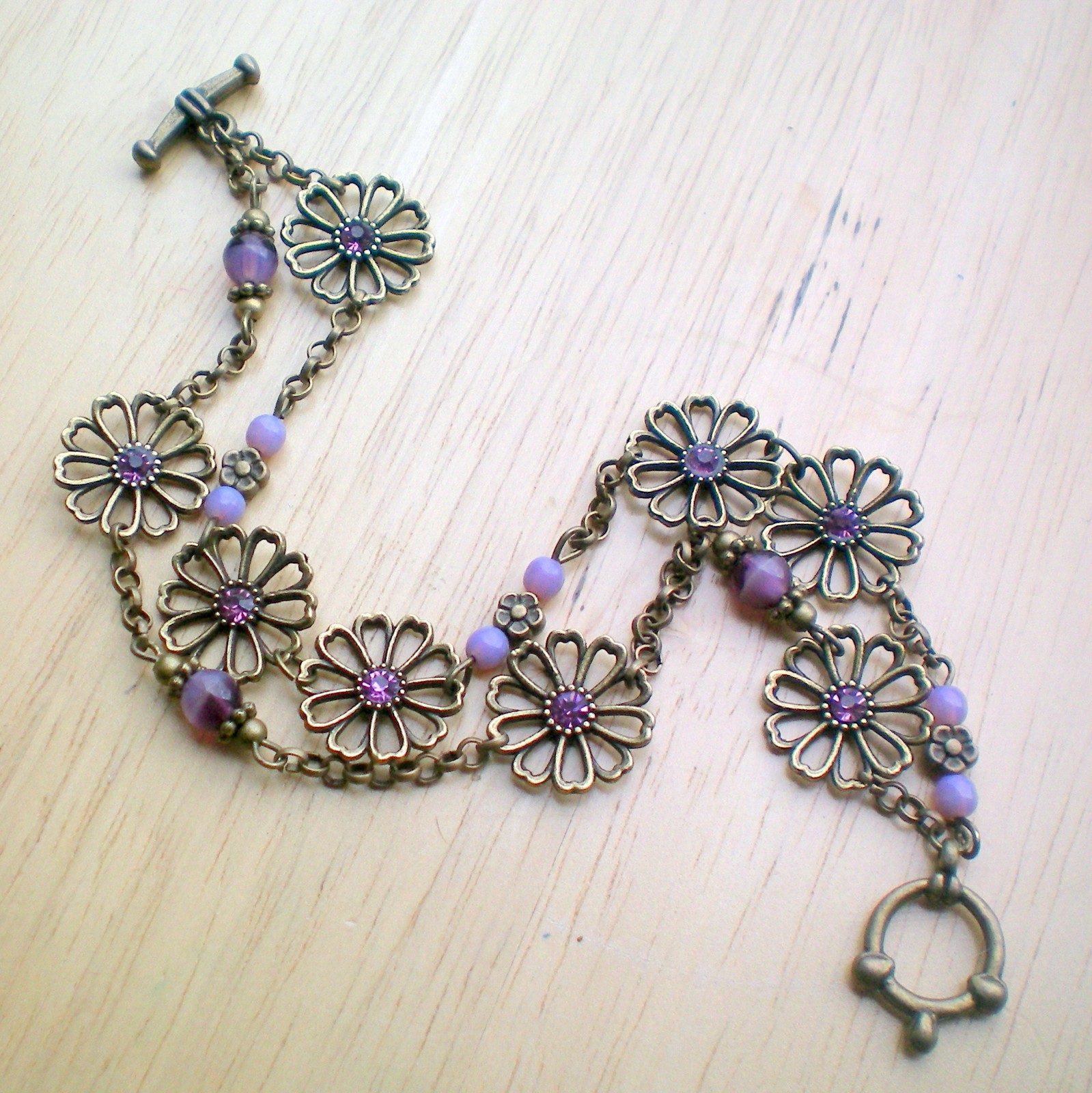 Fialová louka - náramek