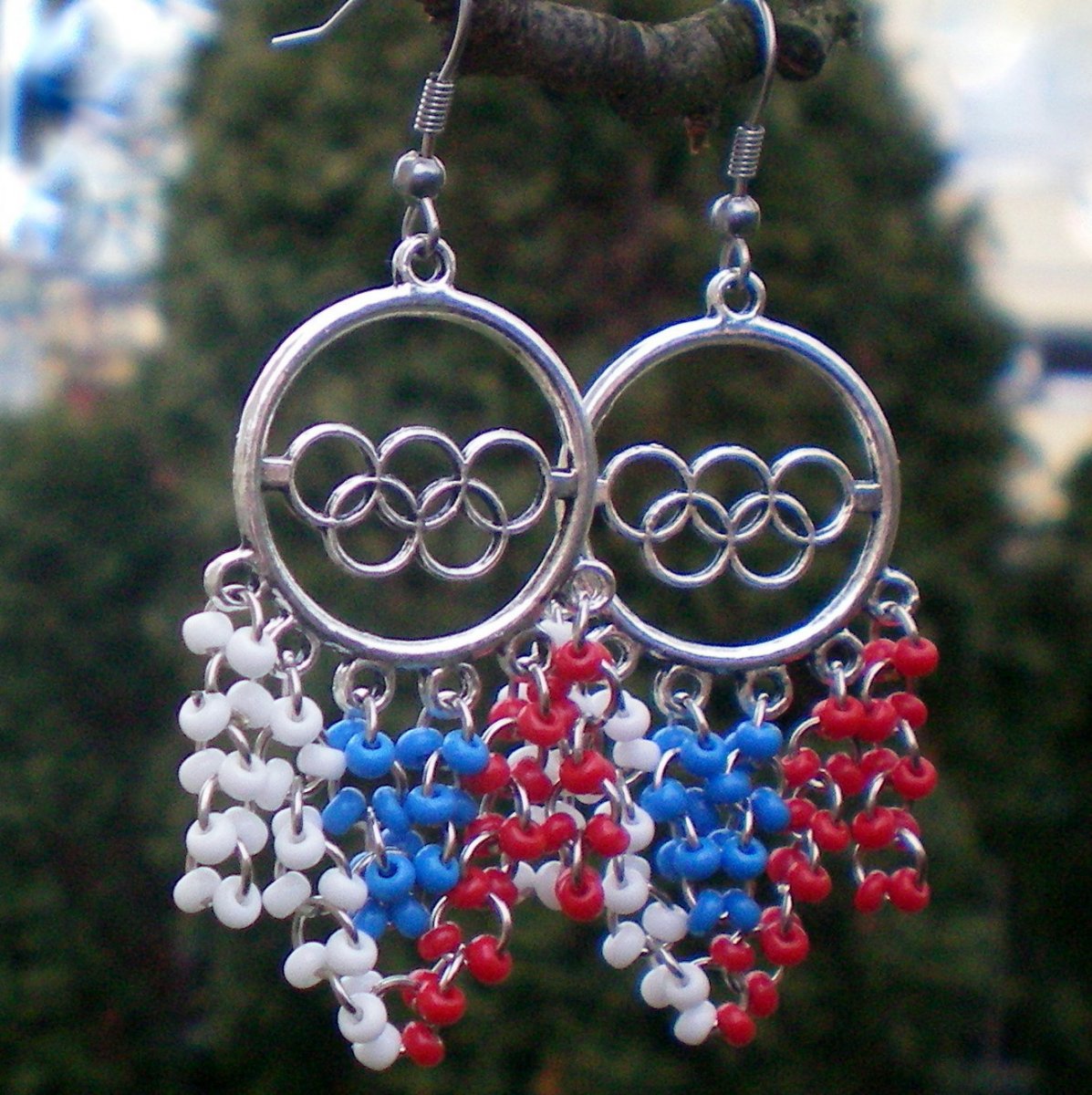 Jsi Čech! Čech! Čech! - fandící náušnice