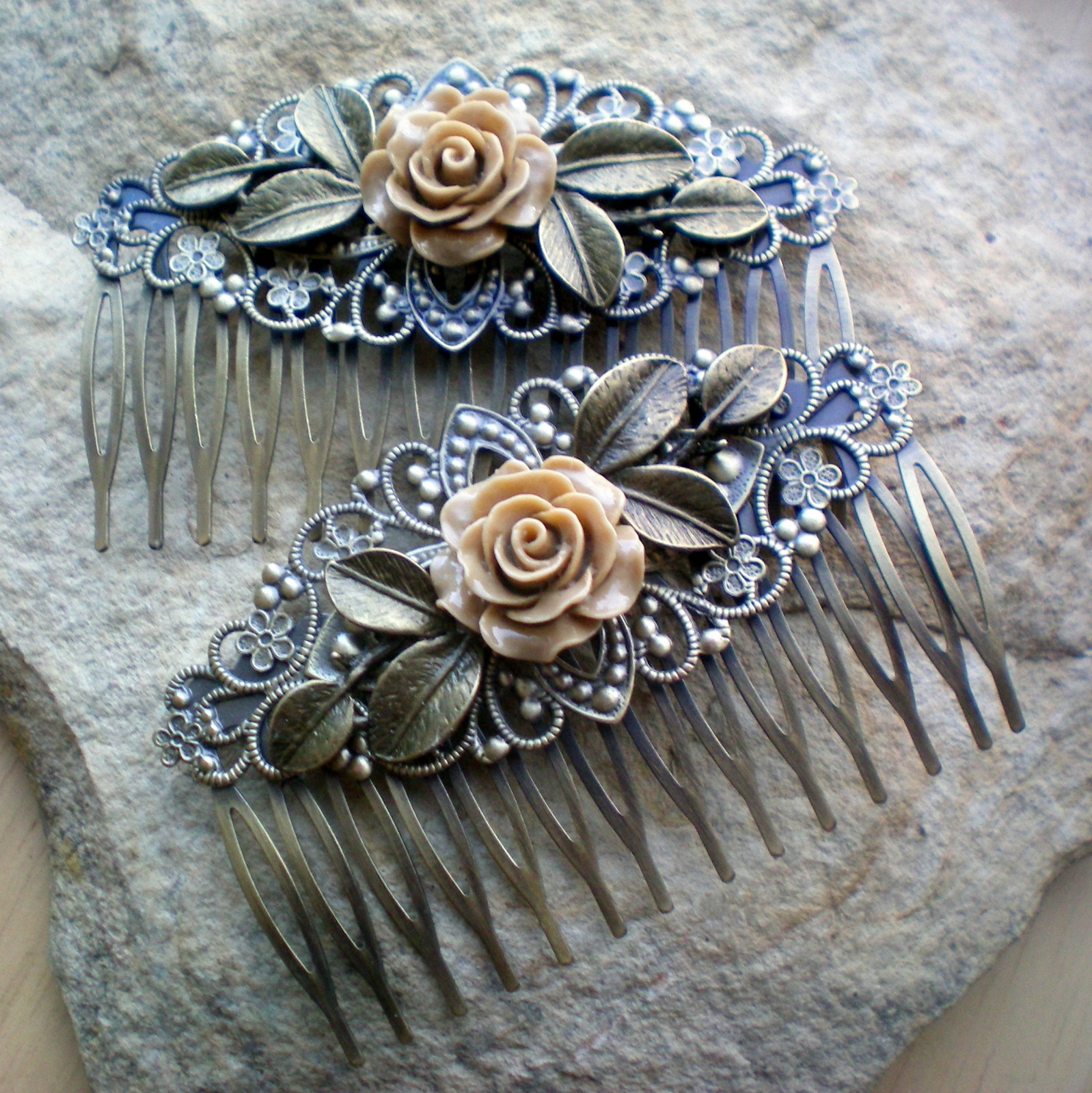 Elegantní hřeben do vlasů - 1 kus