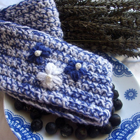 Háčkovaná čelenka Bezinky.