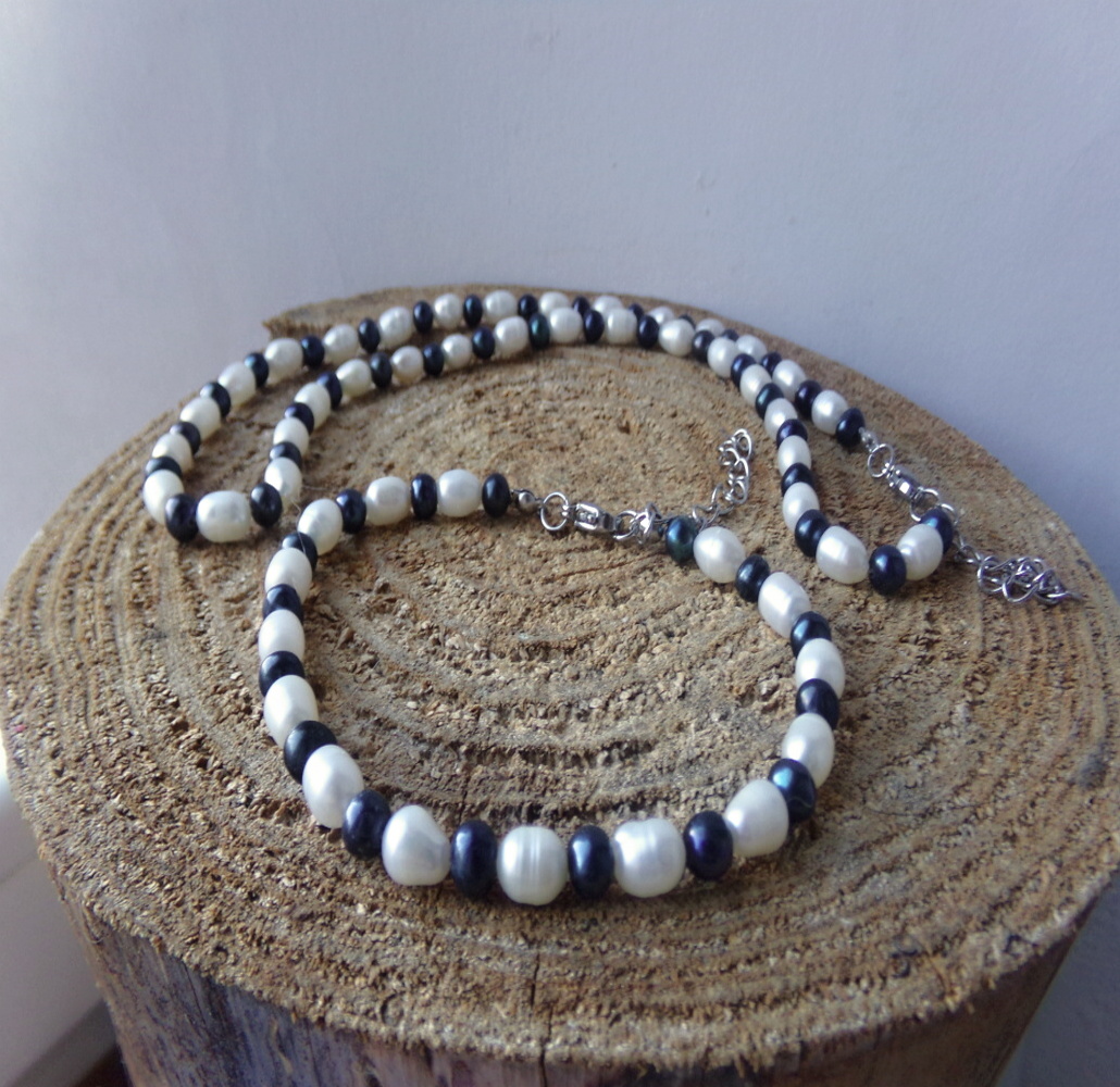 Souprava dvojbarevná perlová