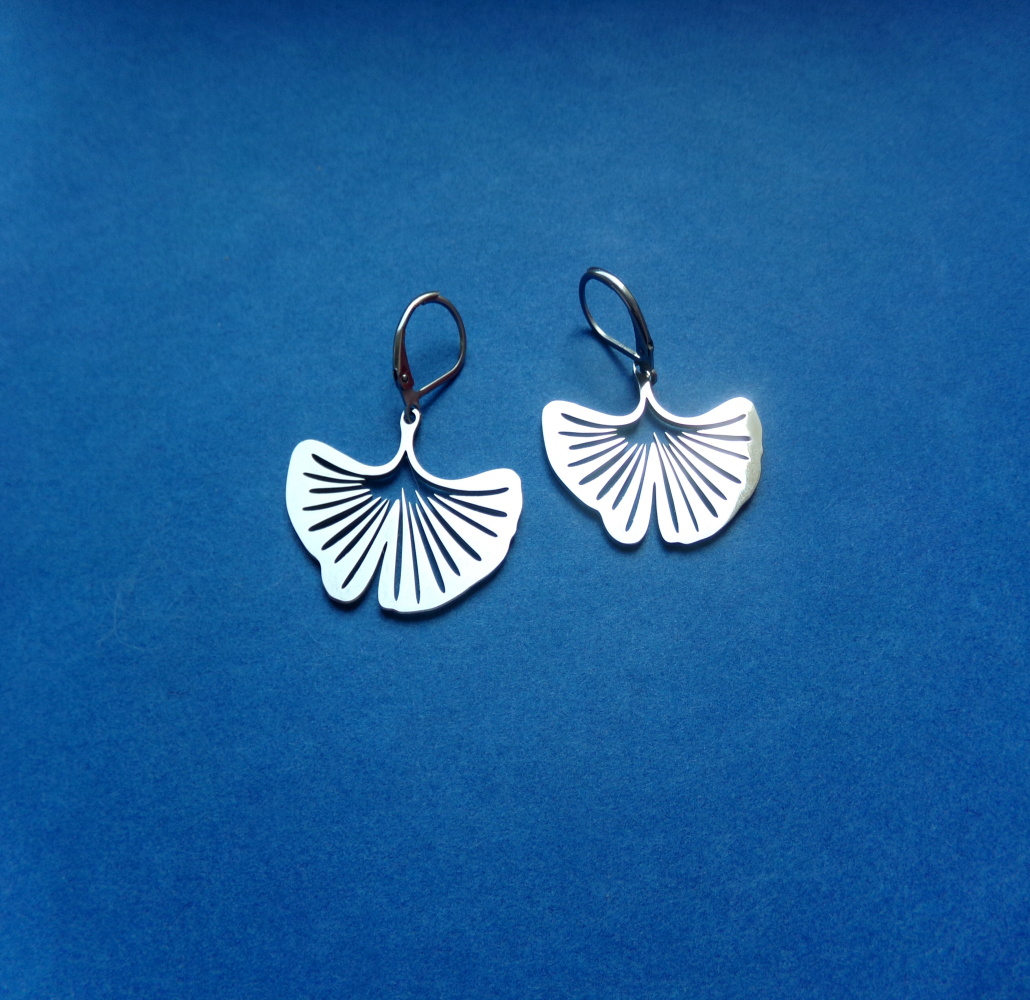 Naušnice- Nerez jinan dvoulaločný