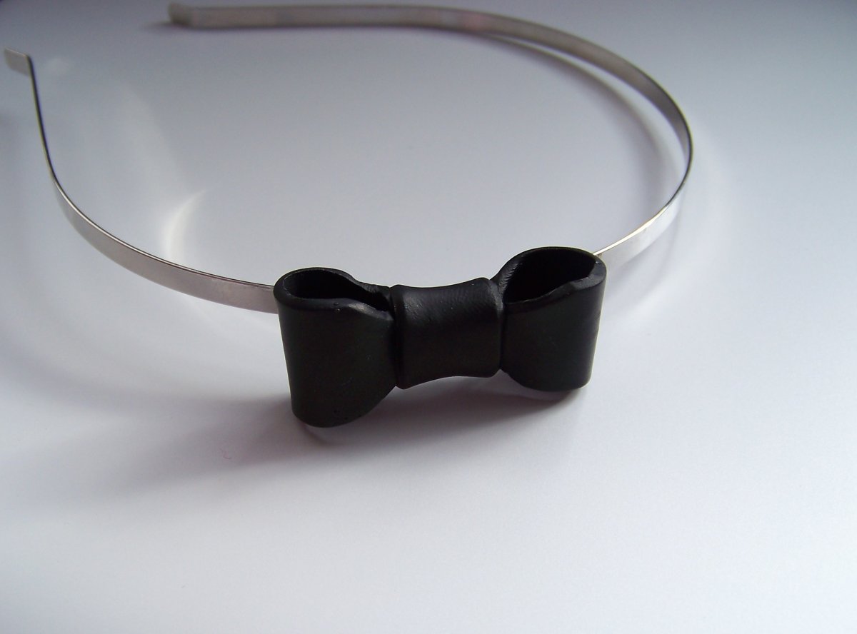 Čelenka s mašličkou