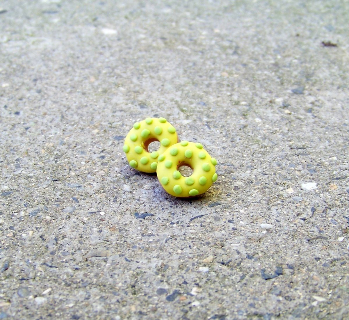 Banánové donuty - náušnice,puzety