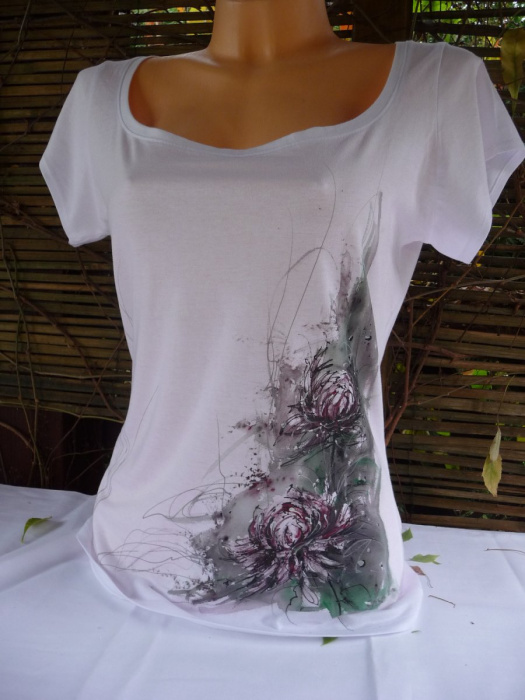 Malované tričko,květy jiřinek