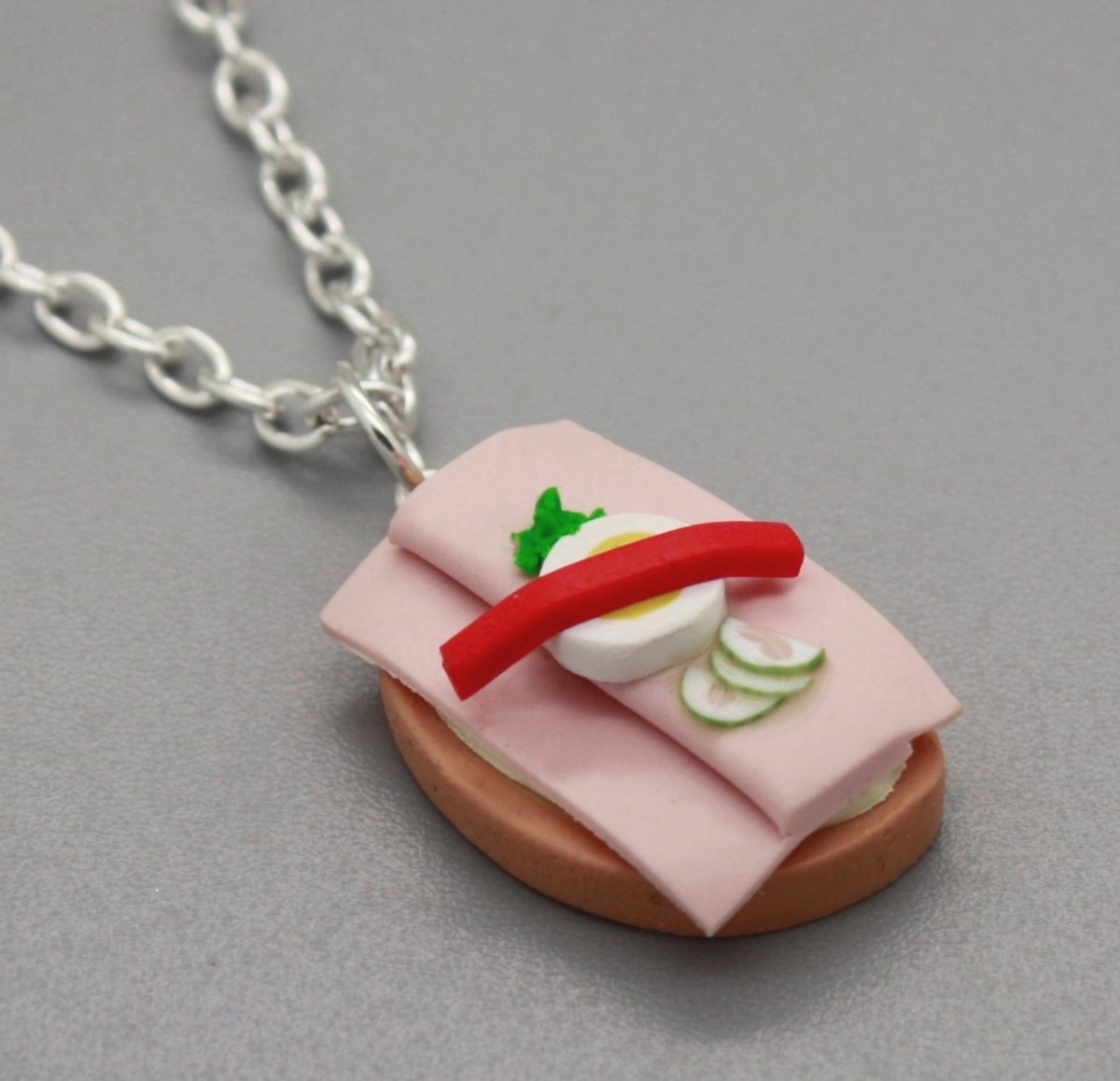 chlebíček na krk .. 2,8 cm