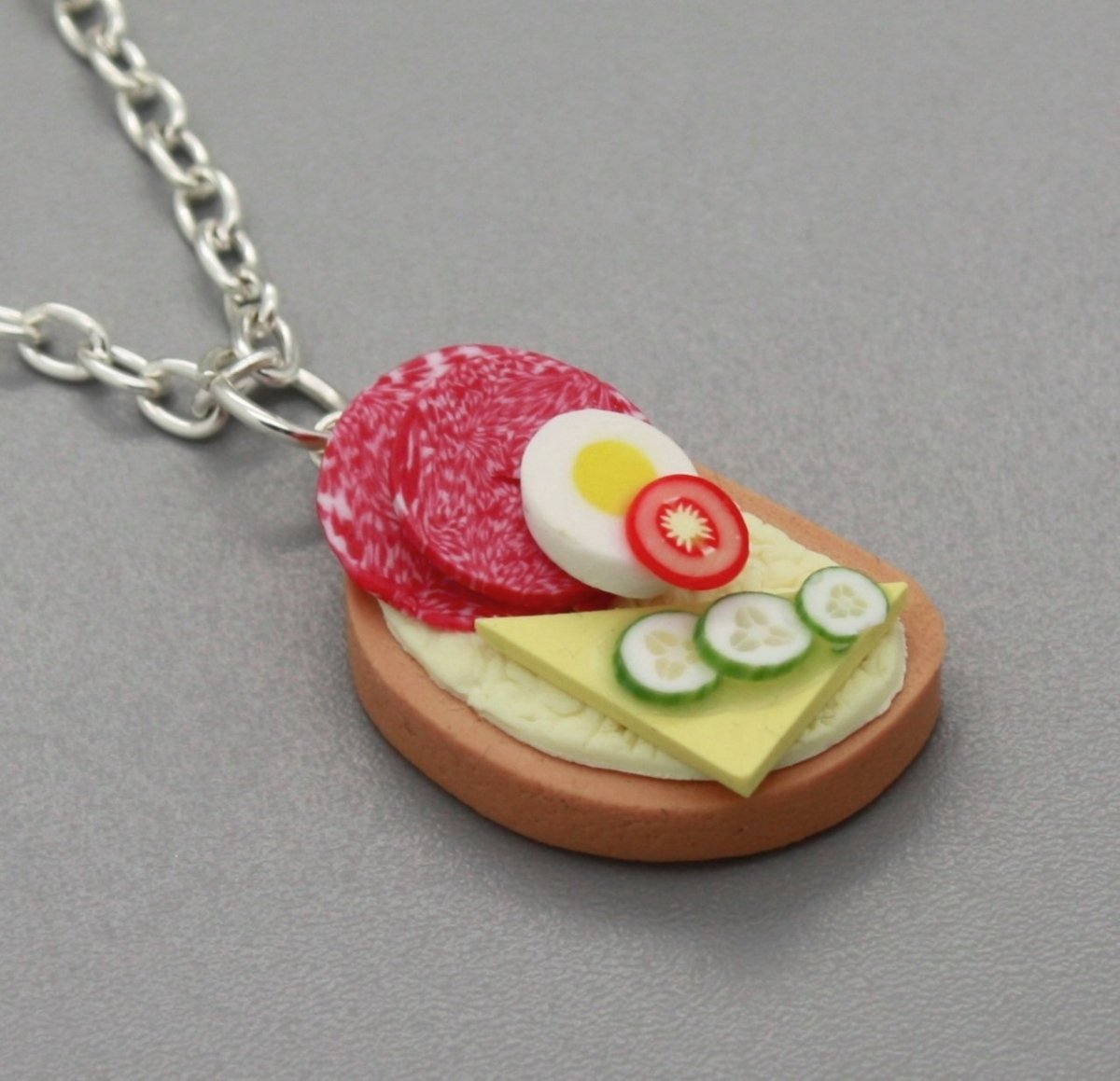 chlebíček na krk  .. 2,8 cm