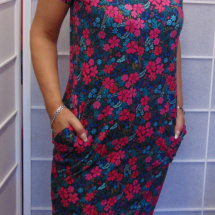 Šaty s kapsami - růžové kvítky, velikost M (bavlna)