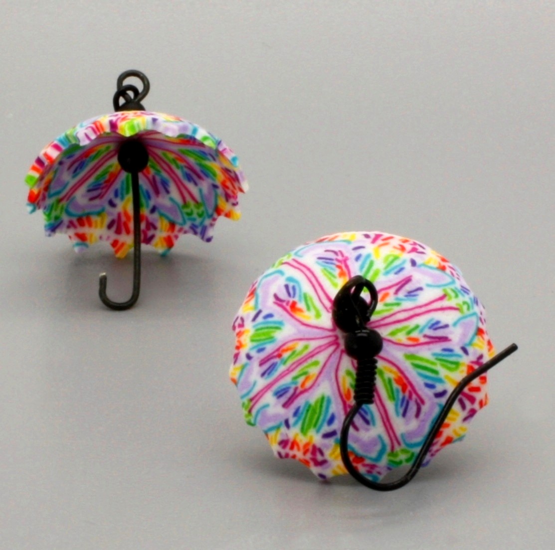  deštníčky , deštníky do uší ...  i v dešti elegantní  :-)