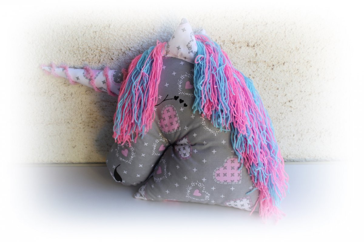 Jednorožec v šedém. č. 1693