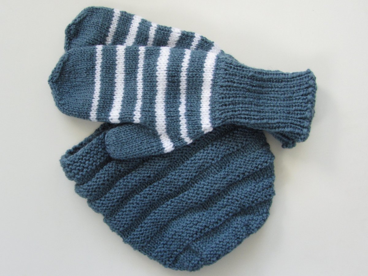 SOUPRAVA HUČKOČEPICE A PALČÁKŮ