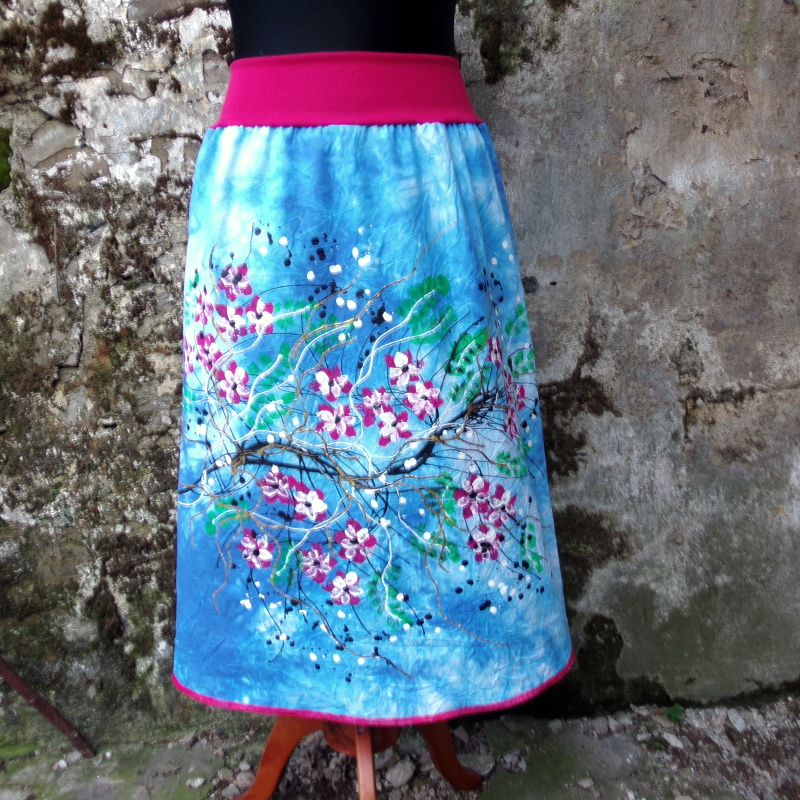 Sukně s batikou a ruční malbou