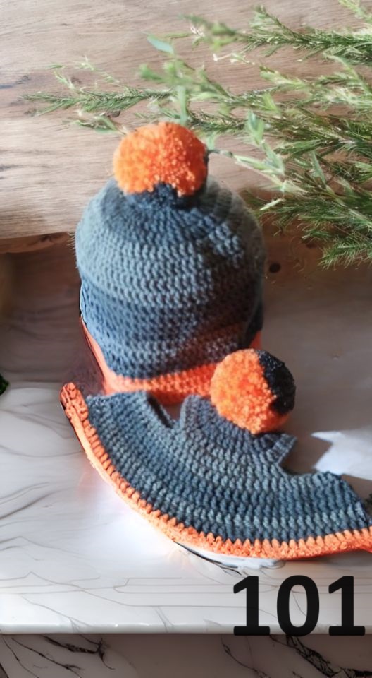 Háčkovaný set pro koně a jezdce