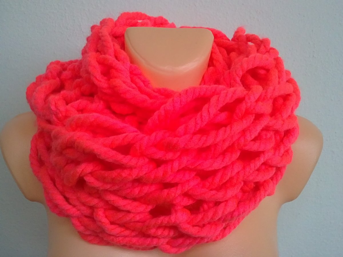 Nákrčník-mandarinka