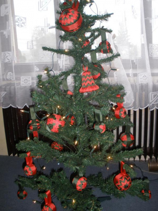 Patchworkové vánoční ozdobičky na stromeček-25ks