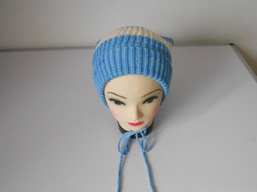 Čepička - kašpárek merino