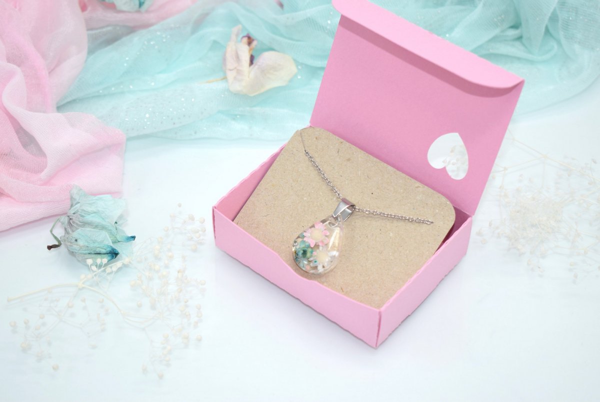 Květinový náhrdelník /2029