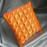 Oranžová taštička.