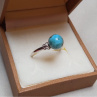 Larimar mezi motýlky prstýnek univerzální velikost
