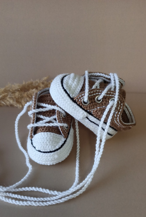 Háčkované tenisky - 9 cm