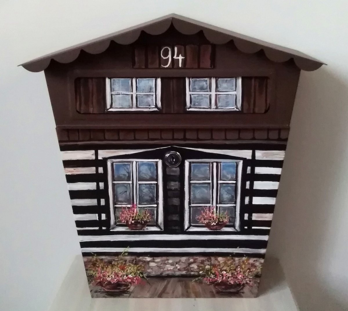 Poštovní schránka-hnědá