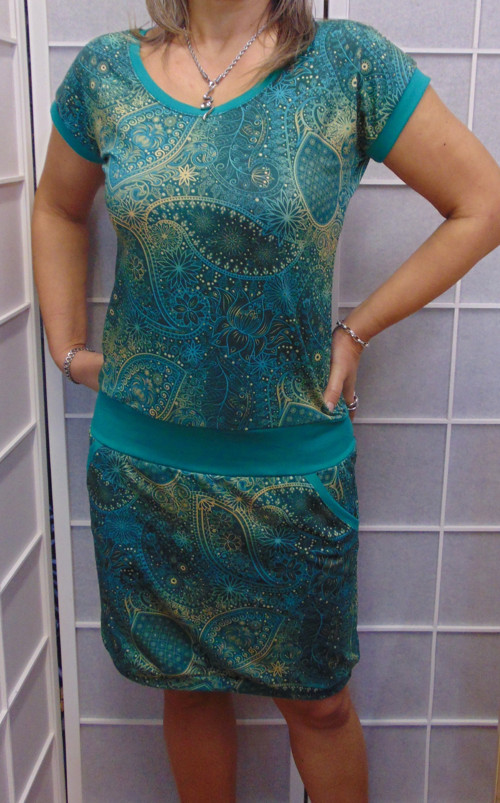 Šaty kašmírový vzor na smaragdové XS - XXXL