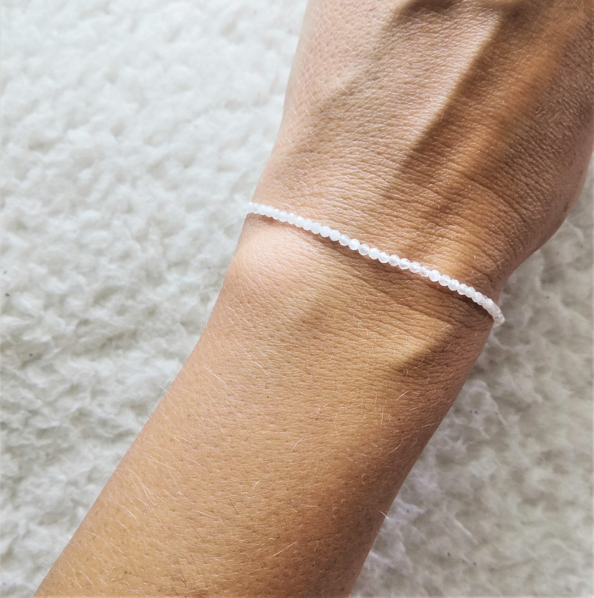 Náramek*nejjemnější měsíční kámen*broušený