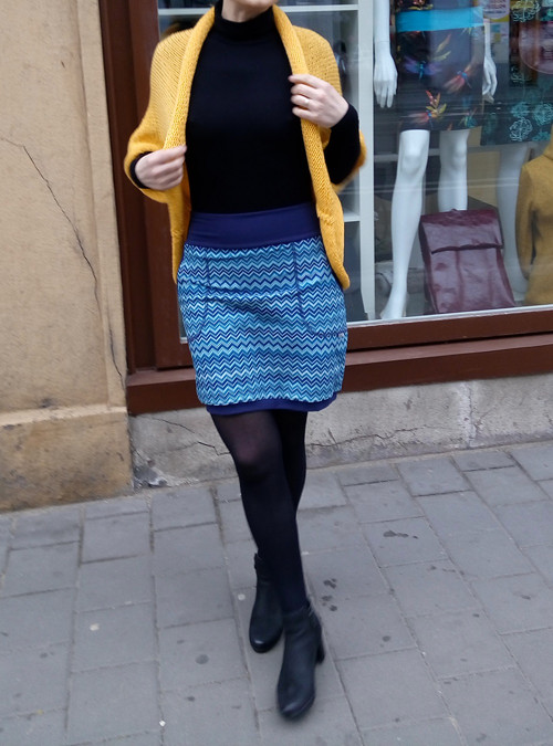 Pletená vesta, barva jantarová, velikost UNI