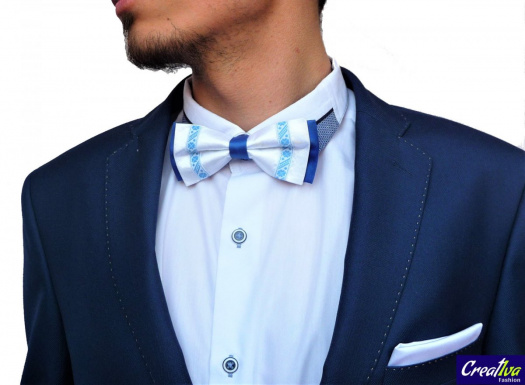 Pánský motýlek Folkový - bílomodrý