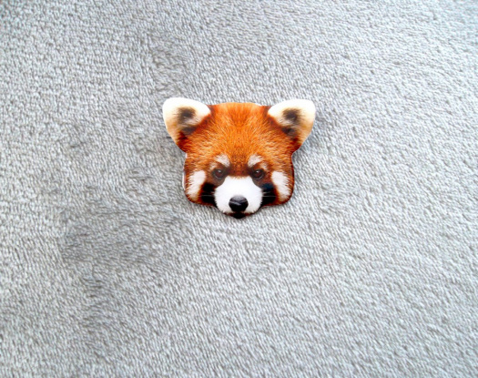 Panda červená - originální brož