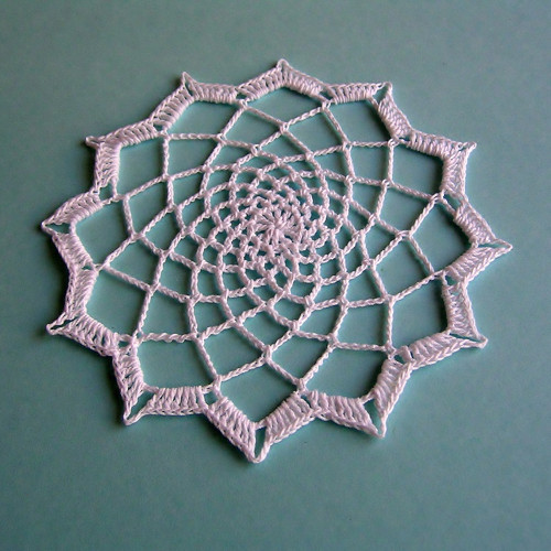 2. Pavučinka do lapače snů 7/11cm- bílá