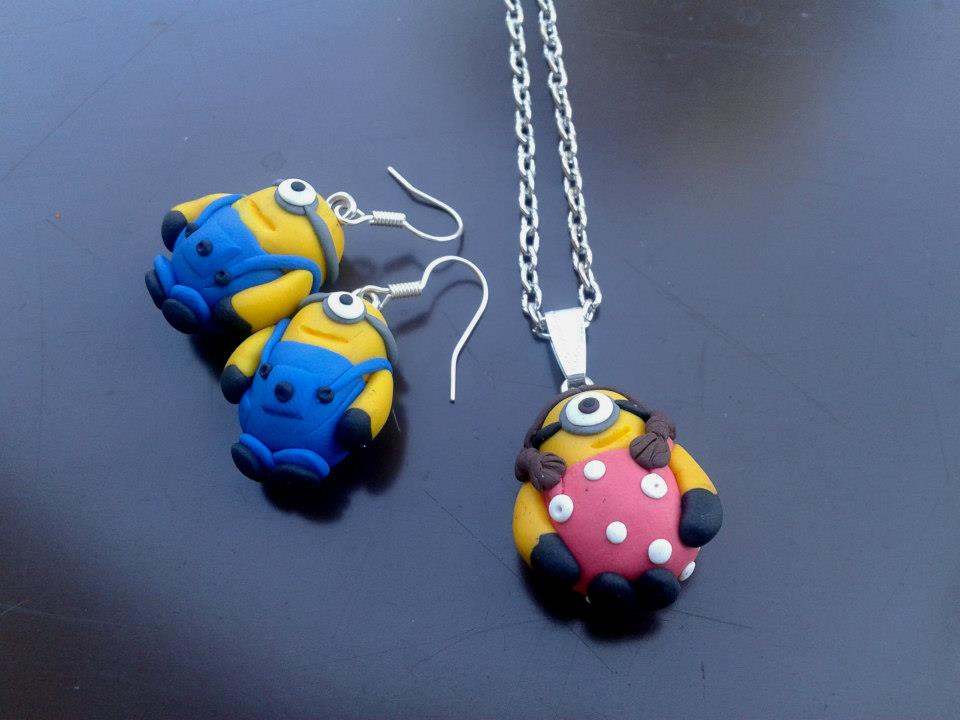 Mimoní slečna - náhrdelník