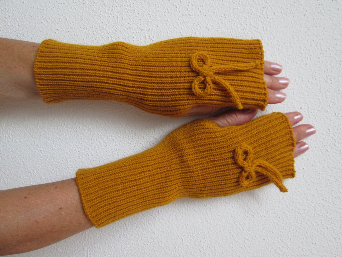 Návleky na ruce - hořčicové