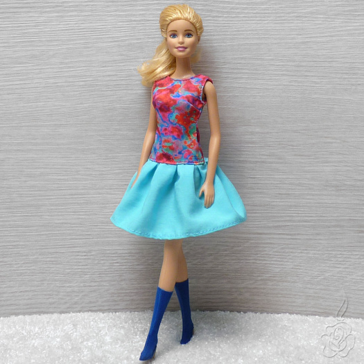 Šatičky pro Barbie