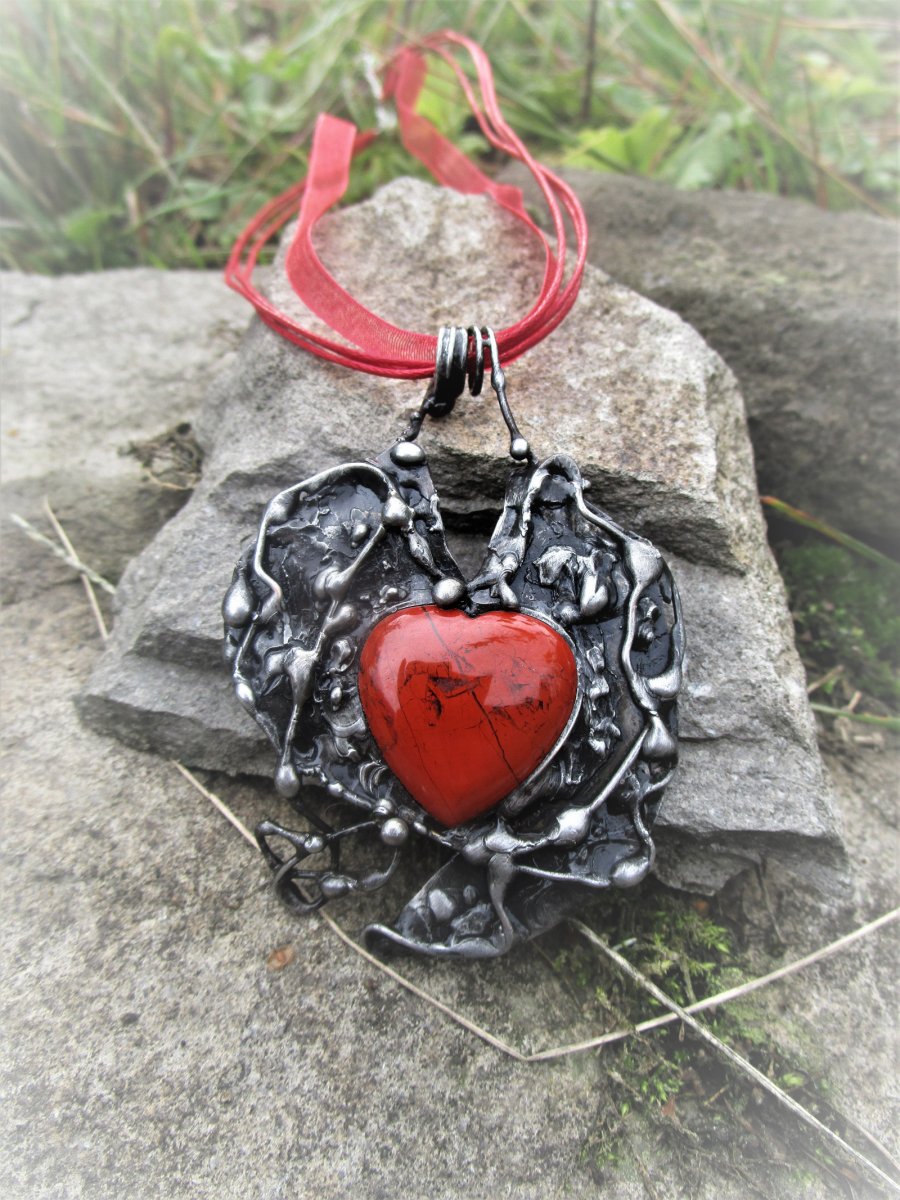 Náhrdelník "Srdcová dáma"