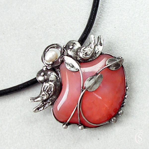 Rodičovské starosti - Achát, perla