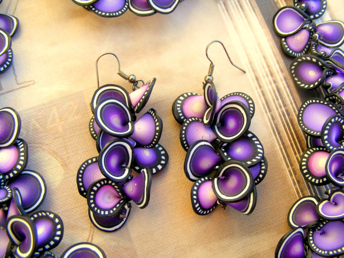 Fimo naušničky-fialkové mámení