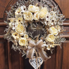 Věneček béžový, se srdíčkem