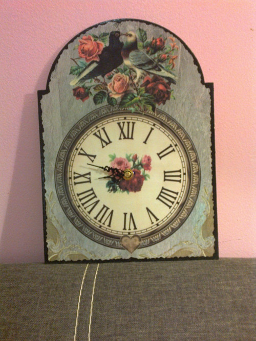 H.1. SELSKÉ HODINY-HOLUBIČKY+ RŮŽE