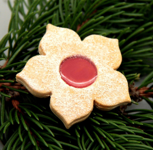 linecké .. brož 4,5 cm