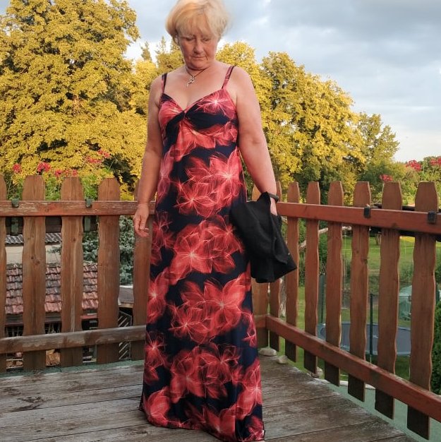 Letní dlouhé šaty....